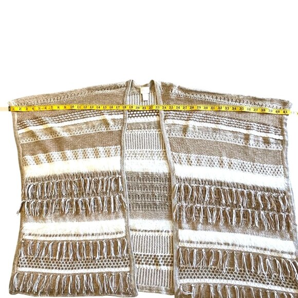 Chicos Women’s Mya Ruana Open Poncho Wrap Bohemian Textured Mixed Knit Fringe OS - Picture 7 of 10
